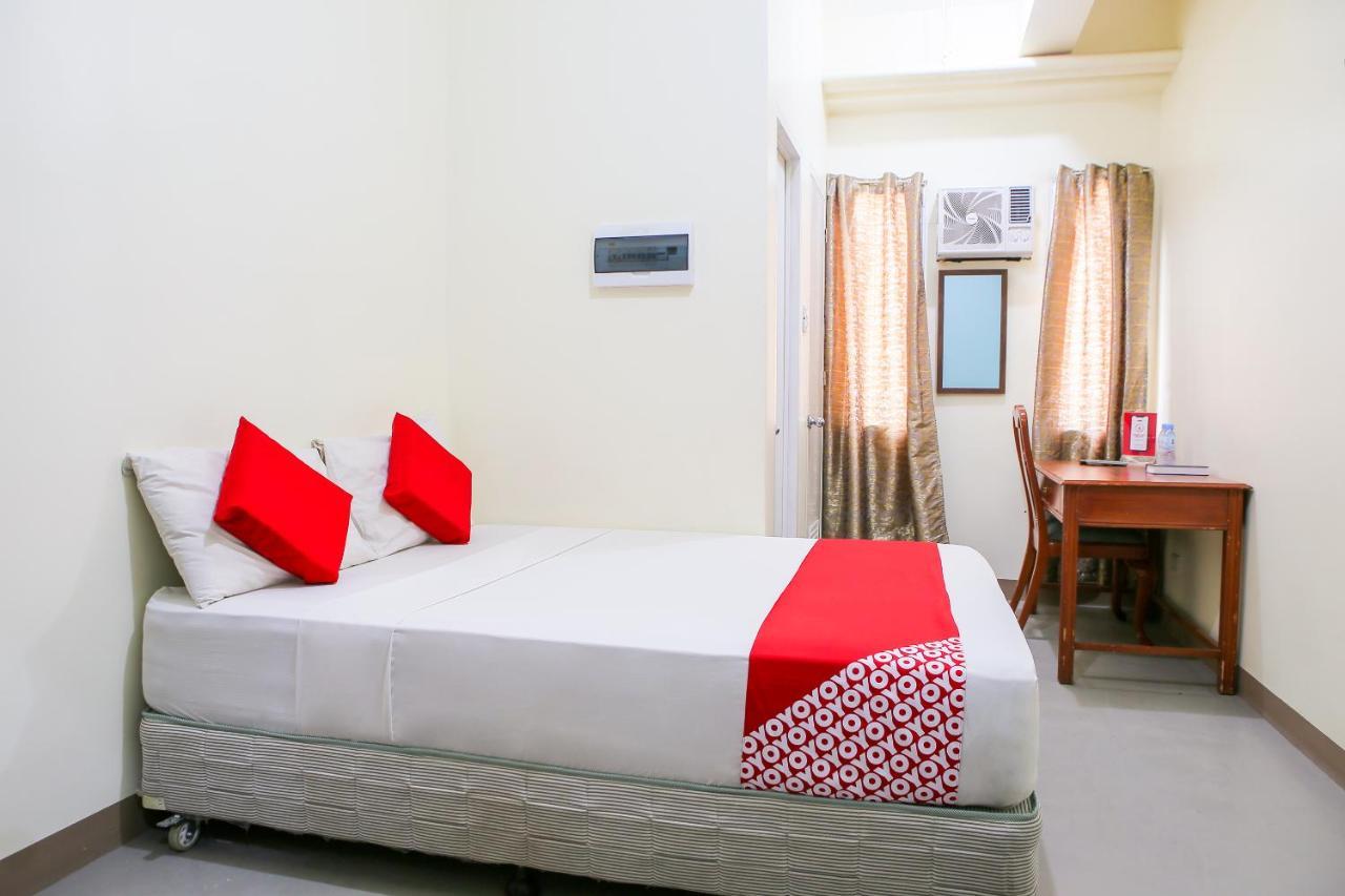 Oyo 442 Ipark Hotel Cebu Ngoại thất bức ảnh
