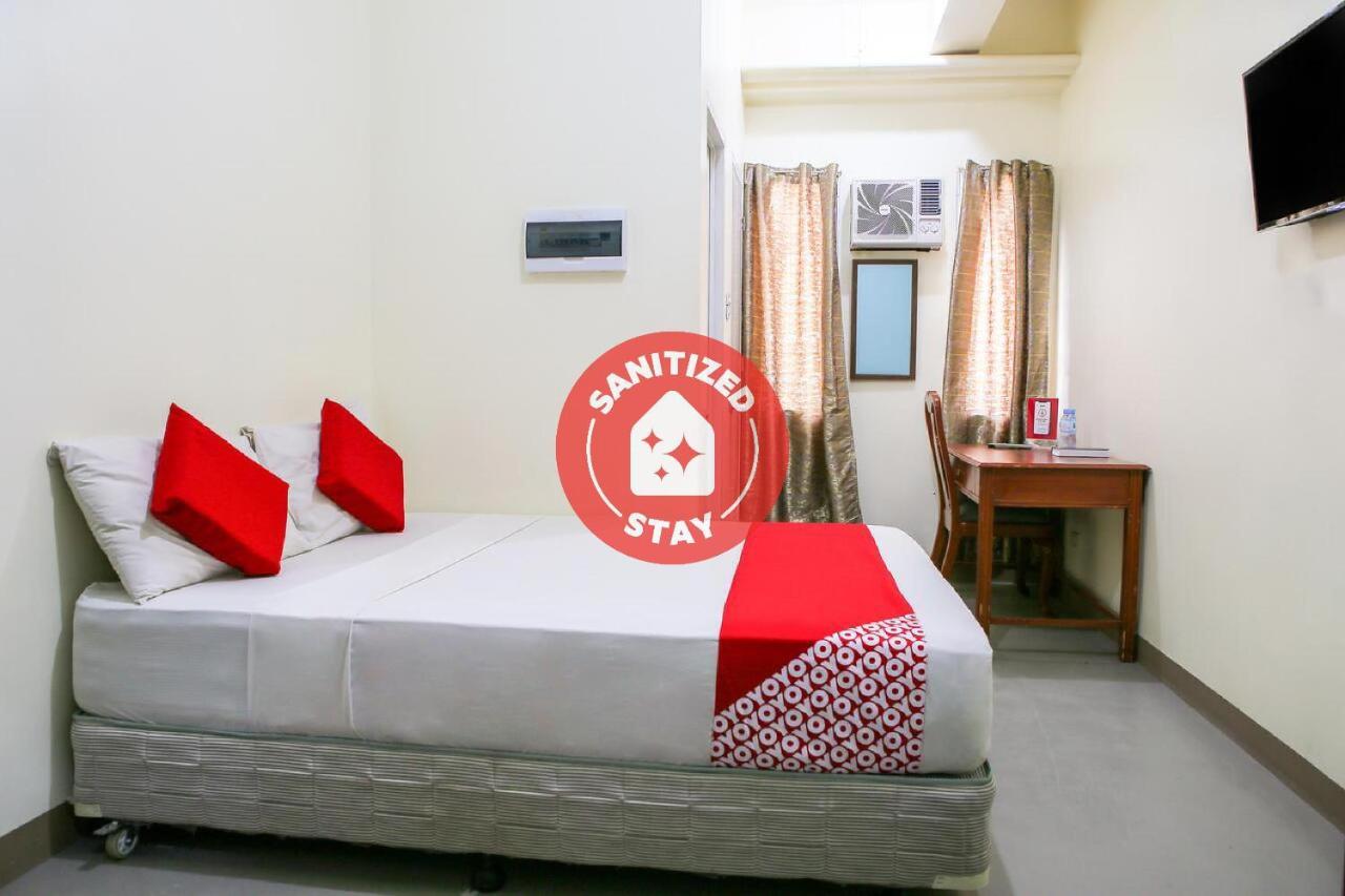 Oyo 442 Ipark Hotel Cebu Ngoại thất bức ảnh